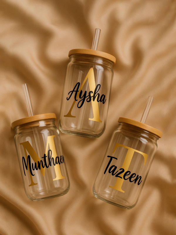 23 Customised Glass Tumbler with Wooden Lid & Straw