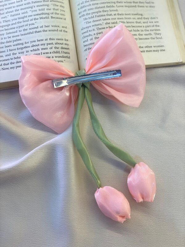 Tulip Bow Clip