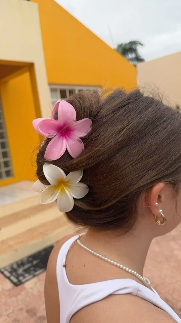 Flower Hair Claw
